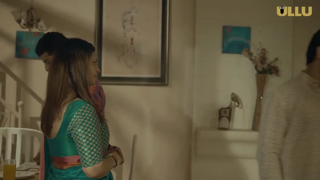 Love Bite S01 P02 ULLU